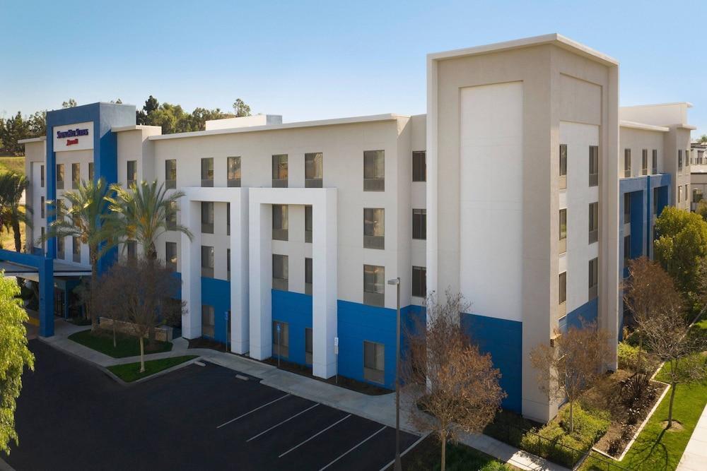 Springhill Suites By Marriott Corona Riverside Екстериор снимка