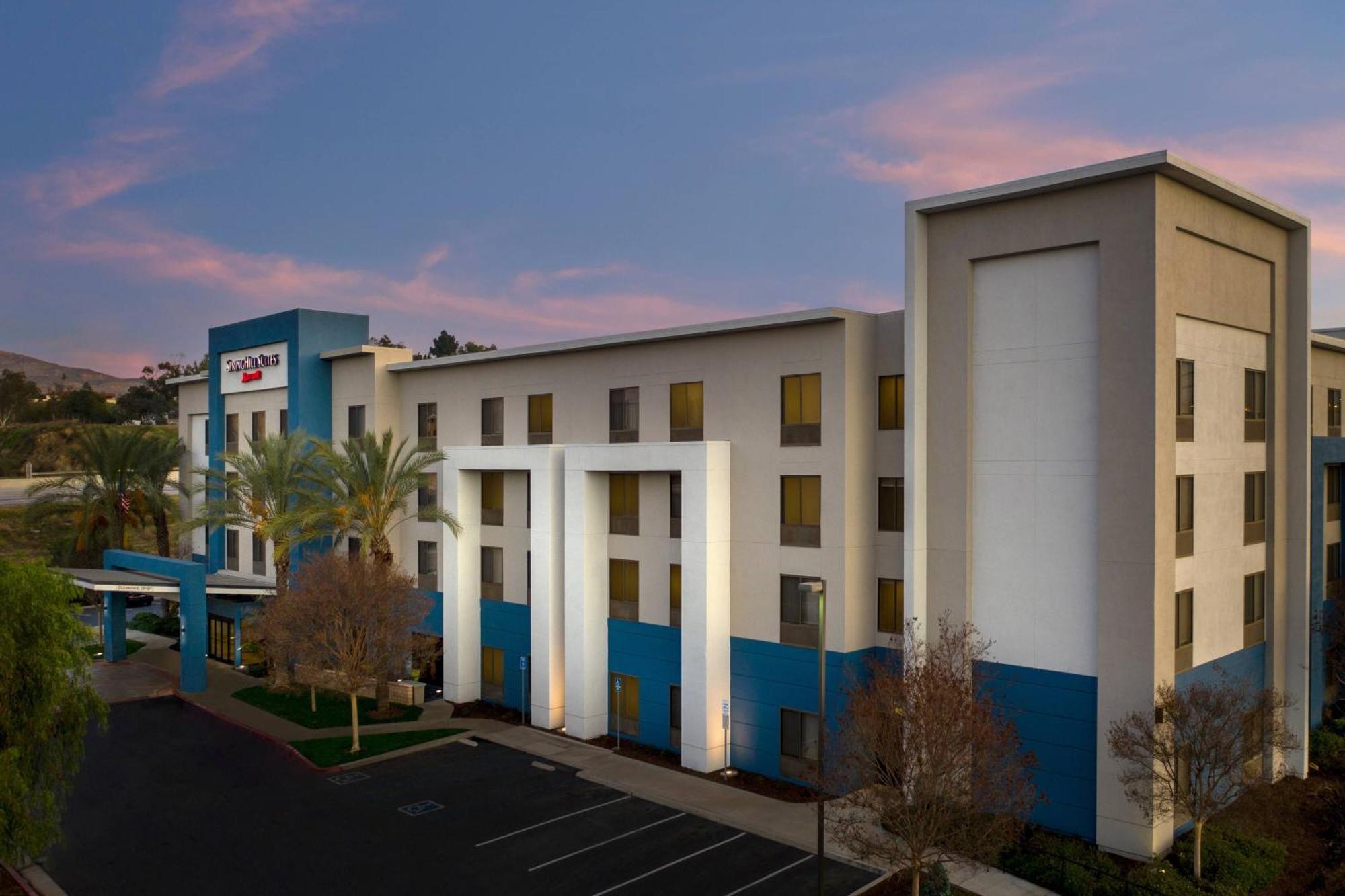 Springhill Suites By Marriott Corona Riverside Екстериор снимка