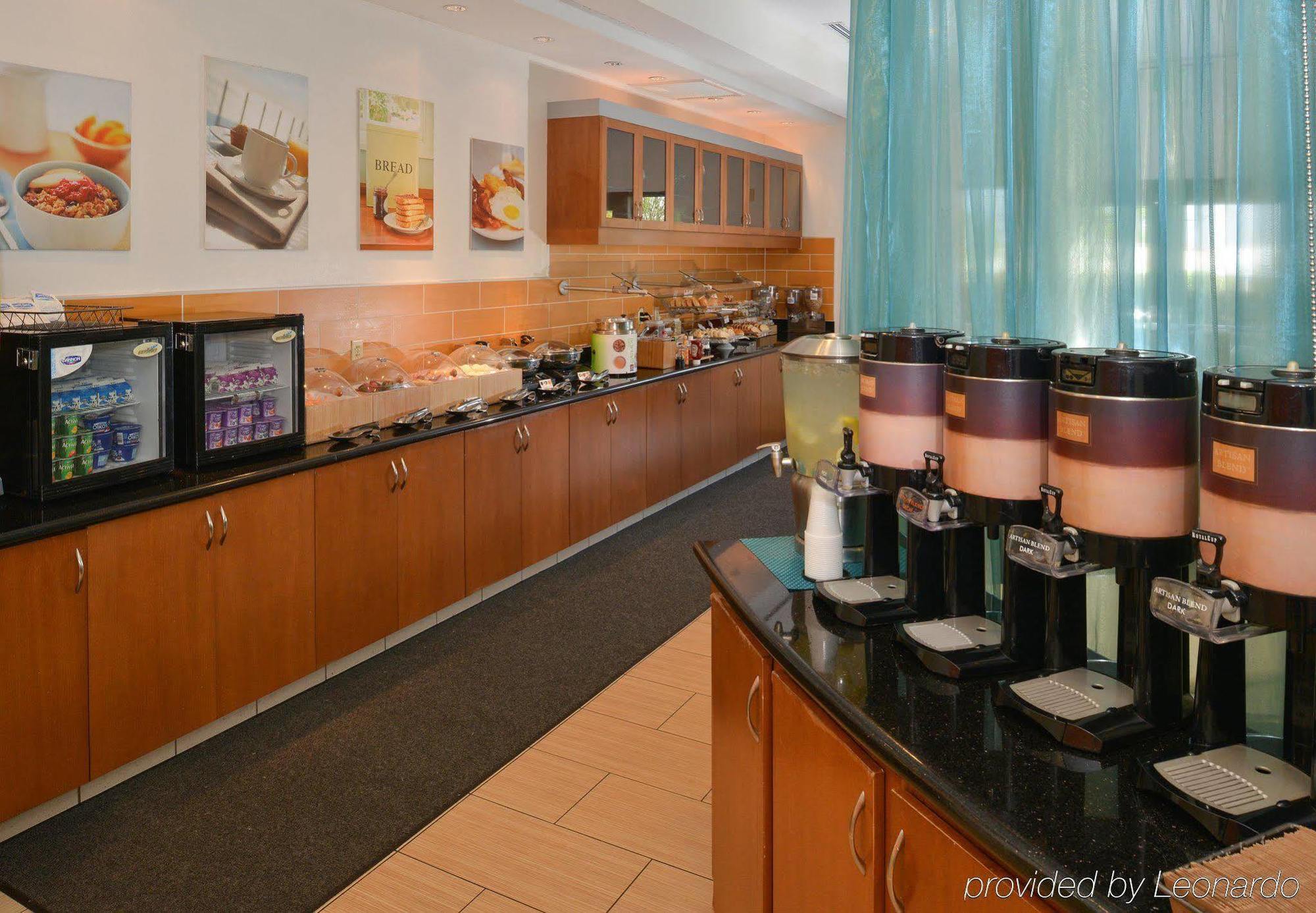 Springhill Suites By Marriott Corona Riverside Екстериор снимка